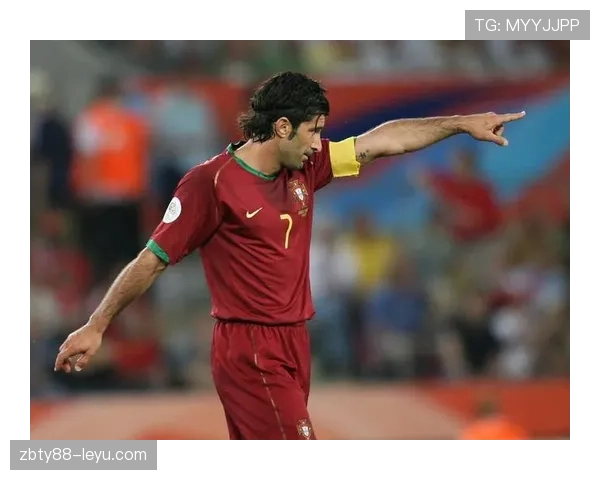 菲戈经典瞬间重现：传奇球星闪耀绿茵，不朽风采再燃足球激情