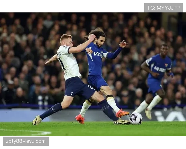 切尔西阵容实力增强却表现下滑，矛盾局面逐步显现